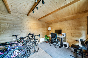 Summer house- click for photo gallery